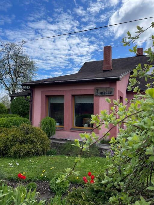 Ligzdas Valgalciems Buitenkant foto